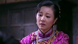 美女护士欲给团长换药，不料开门看见这一幕，立马慌忙离开！
