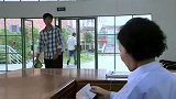 国防生：教官升军衔嚣张显摆，哪料女首长肩上一颗星，甩他几条街