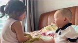 姐姐对弟弟的爱很猛烈