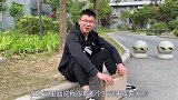 女朋友生气一整天不理人，小涛束手无策，女孩必须要宠着来
