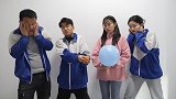 在不触碰气球的情况下弄破气球，没想二浪的橘子皮才是正确答案