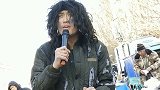 流浪乞丐翻唱《最美的相遇》，嗓音柔情动听，果断分享了！