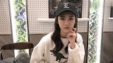 美女对男生刮腋毛的看法，现在漂亮的小姐姐太搞笑了！