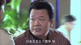 婚礼宴会还没结束，农村婆婆就急着打包饭菜，亲家母看不下去了