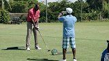 篮球-13年-勒布朗詹姆斯挑战高尔夫 一号木老落水急坏教练-专题