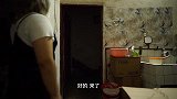 恰夜宵：两个鸡蛋，配上一根苦瓜，苦瓜煎蛋儿时乡村的回味