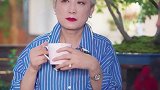 你知道祖辈这一代是怎么艰苦过来的吗？勤俭节约是刻在她们血液中的优良美德！勤俭节约  正能量  价值观