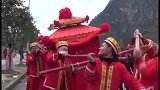 贵州铜仁结婚，轿夫子这样抬花轿，新娘受得了吗？