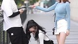 小姐姐搭讪的套路有点野哦，只是结果有些意外