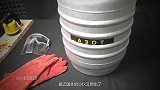 烧水的热得快，放入-196℃液氮会发生什么？咔嚓一声，断了！