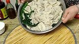 这是东北吃饺子的方法，感觉比我们这边还要好，一点灵魂都没有！