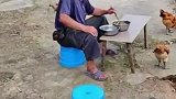 房子国家建，每月多的低保心态特别好，每天下午点准时一个人晚饭