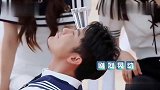 奔跑吧：李晨以为baby是青铜，不料是个王者，柔韧性惊艳全场