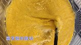 教你玉米面发糕的做法，搅拌几下上锅一蒸，松软香甜比蛋糕还好吃