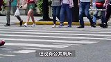 广西玉林十字街“自建收费厕所”，被游客吐槽“脏乱差”，街道办回应