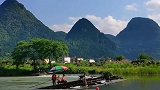 竹筏坐水上电梯