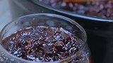 李子柒纯手工烹饪玫瑰酱，色香味俱全的既视感，名字我都第一次听