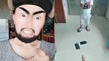 趣事精选，老婆我想看一下你手机