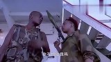 海盗以为火箭弹很霸气，竟对峙中国海军，岂料我军拿出更霸气装备