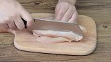 想吃糖醋里脊，猪肉太贵试试鸡胸肉，糖醋比例和挂糊技巧都给你