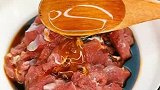 葱爆羊肉，鲜嫩多汁，好吃不膻，大家最喜欢吃什么菜