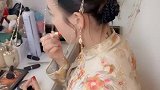 嫁到农村为了节省开支，自己化妆！