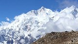 马卡鲁峰海拔8463米，世界第五高峰