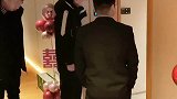 闹门怼过头了