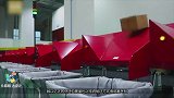 全球首款“智能快递车”效率是快递员的5倍，网友：快递要失业了