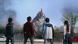 罗布奥特曼：怪兽正在破坏城市，捷德与罗布一同变身战斗