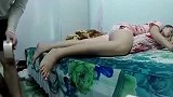 小伙娶了个越南洋媳妇，天天这样对她，要是中国媳妇早就完了！