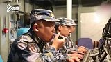 中国海军护卫舰航行海区发现“浮雷”：黄石舰瞄准击发一炮命中