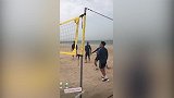 今年冬训流行沙滩游？ 苏宁易购玩起沙滩足排球