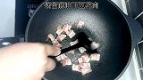 办公室美食-辣白菜炒五花肉，原汁原味的味道喜欢收藏