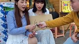 跟妹妹第一天摆摊……