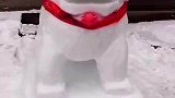 二哥看我堆的雪人怎么样