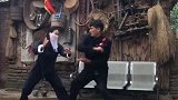 大衣哥朱之文深藏不露，没想到还会中国武术，一招打出去都被逗笑