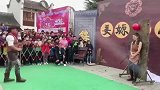 景区偶遇演员用命挣钱，有本事让我来扔！这个真高危行业