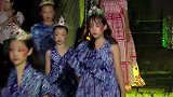 FlowerNine长城儿童服装设计走秀，引万人围观拥挤不堪