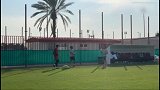 国门接受外教特训 平衡能力原来是这么练的