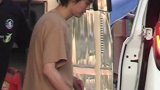 #鹿晗 在事业巅峰期宣布恋情，现在两人已经恋爱三年，又经常低调秀恩爱，这要是都不结婚，可就难收场了  #关晓彤