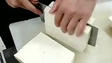 新来的师傅切豆腐，把厨房的所有人都逗乐了！