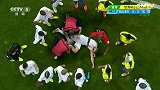 世界杯-14年-小组赛-E组-第3轮-厄瓜多尔队长瓦伦西亚踩踏对手吃红牌离场-花絮