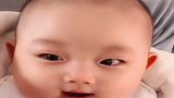 爱撒娇的宝宝，笑容就已经把我萌化了，这招太强了