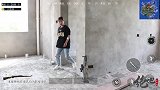 搞笑吃鸡：仨神装菜鸟战场对峙，却被萌妹小手雷秒灭成盒，智商呢