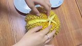 开着榴莲，听着榴莲歌，简直不要太幸福，这榴莲果肉又大又饱满！