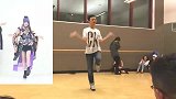 自从看过他跳舞，全校的女生都失恋了！