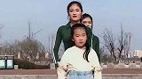 小姑娘前途无量，这么小就当上了领舞，长大还得了
