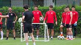 上港亚冠次回合迎背水一战 赛前训练未见埃神绿巨人