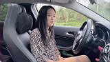 美女开车逆行，还说人家工人箭头画反了，把他老公气得不轻